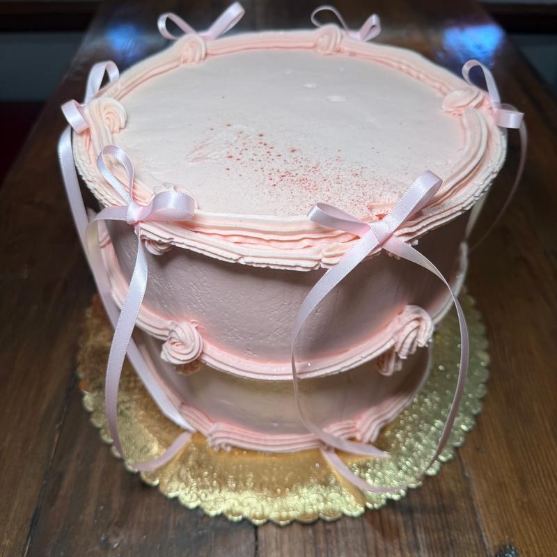 Ribbon & bow cake from Black Cow Cafe’s cake gallery